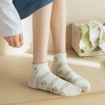 Простые модные дышащие женские носки, Однотонные Мягкие Удобные короткие чулочно-носочные изделия с принтом Медведя и Цветка